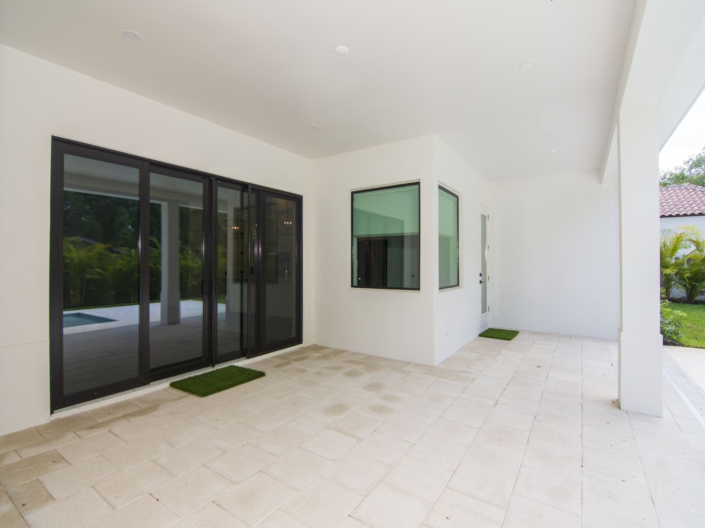 315 Holly Road Vero Beach, FL 32963 - Photo 25 of 36 Gallery Image 25