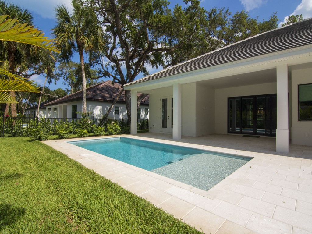 315 Holly Road Vero Beach, FL 32963 - Photo 26 of 36 Gallery Image 26