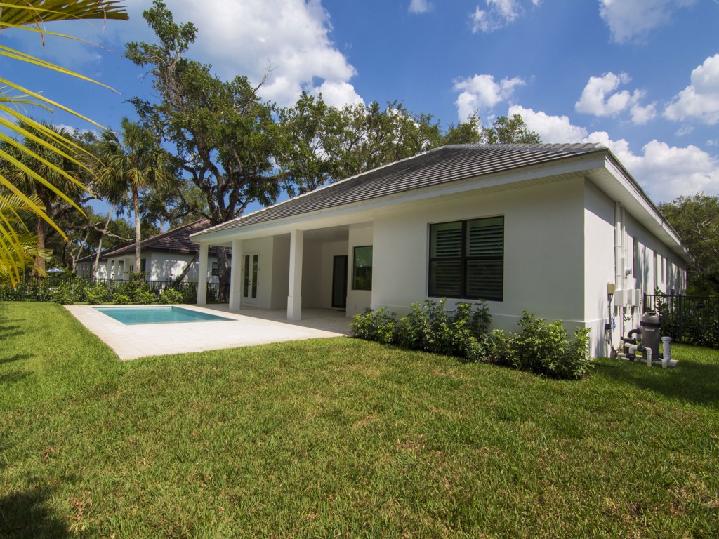 315 Holly Road Vero Beach, FL 32963 - Photo 31 of 36 Gallery Image 31