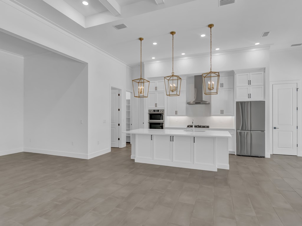 315 Holly Road Vero Beach, FL 32963 - Photo 8 of 36 Gallery Image 8