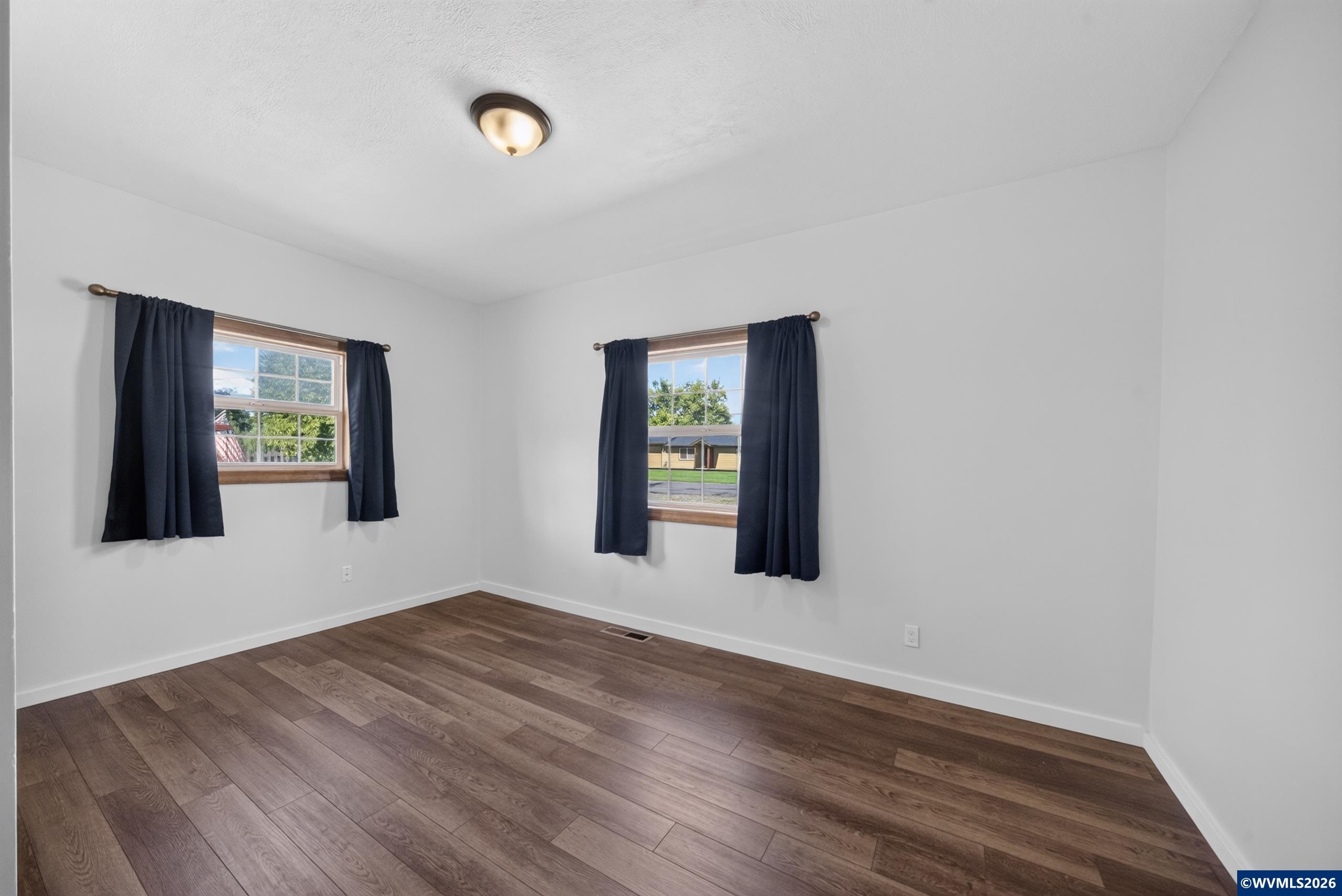 340 North 3rd Street Jefferson, OR 97352 - Photo 25 of 40