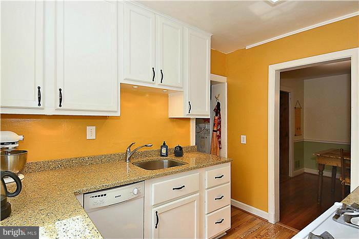 602 Forest Glen Road Silver Spring, MD 20901 - Photo 9 of 26 Kitchen