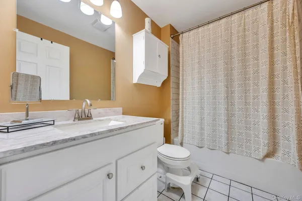 $824,999 | 67 Long Island Avenue, Yaphank, NY 11980