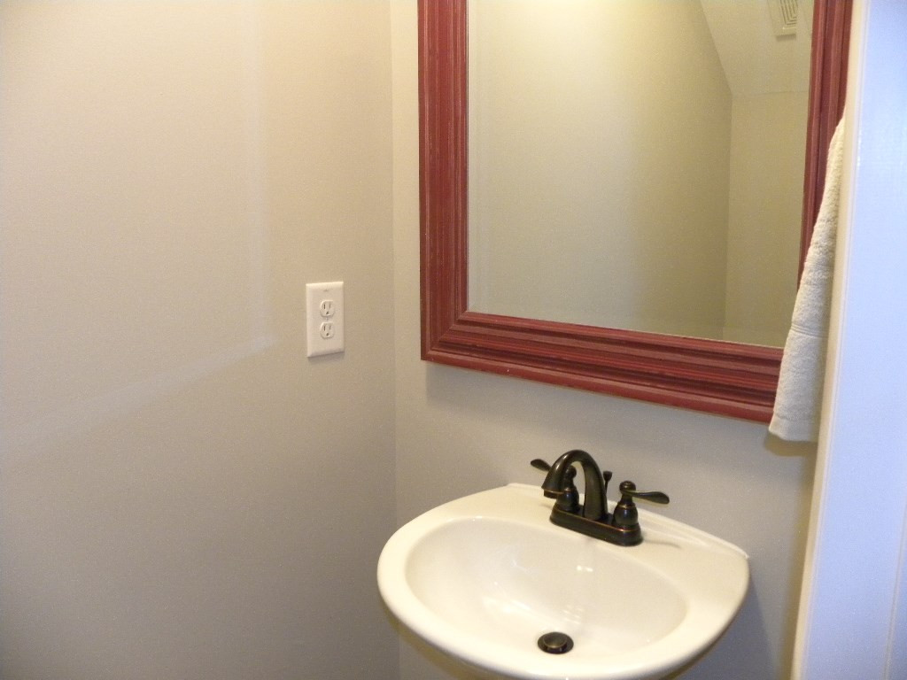 1037 Ridge Drive Clayton, NC 27520 - Photo 10 of 21 Photo 10