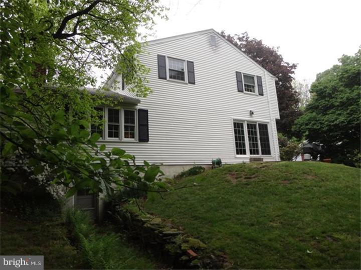121 Deerfield Road Broomall, PA 19008 - Photo 2 of 25 Gallery Image 2