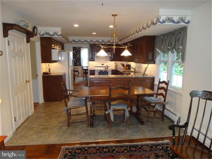 121 Deerfield Road Broomall, PA 19008 - Photo 13 of 25 Gallery Image 13