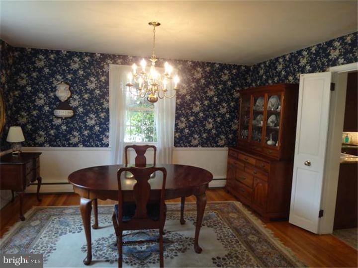 121 Deerfield Road Broomall, PA 19008 - Photo 9 of 25 Gallery Image 9