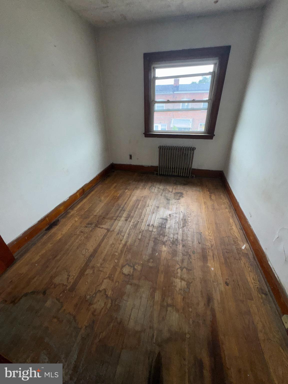 13 South Rosedale Street Baltimore, MD 21229 - Photo 16 of 18 Gallery Image 16