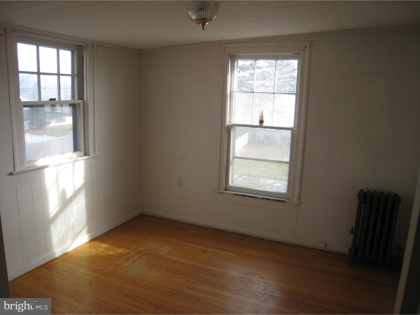 574 Village Road West Princeton Junction, NJ 08550 - Photo 12 of 15