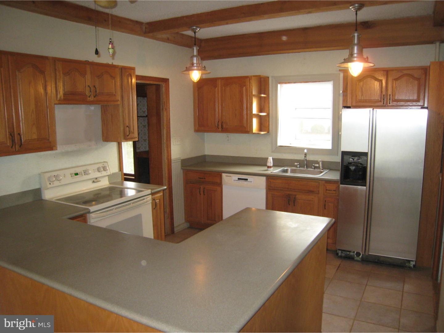 574 Village Road West Princeton Junction, NJ 08550 - Photo 5 of 15