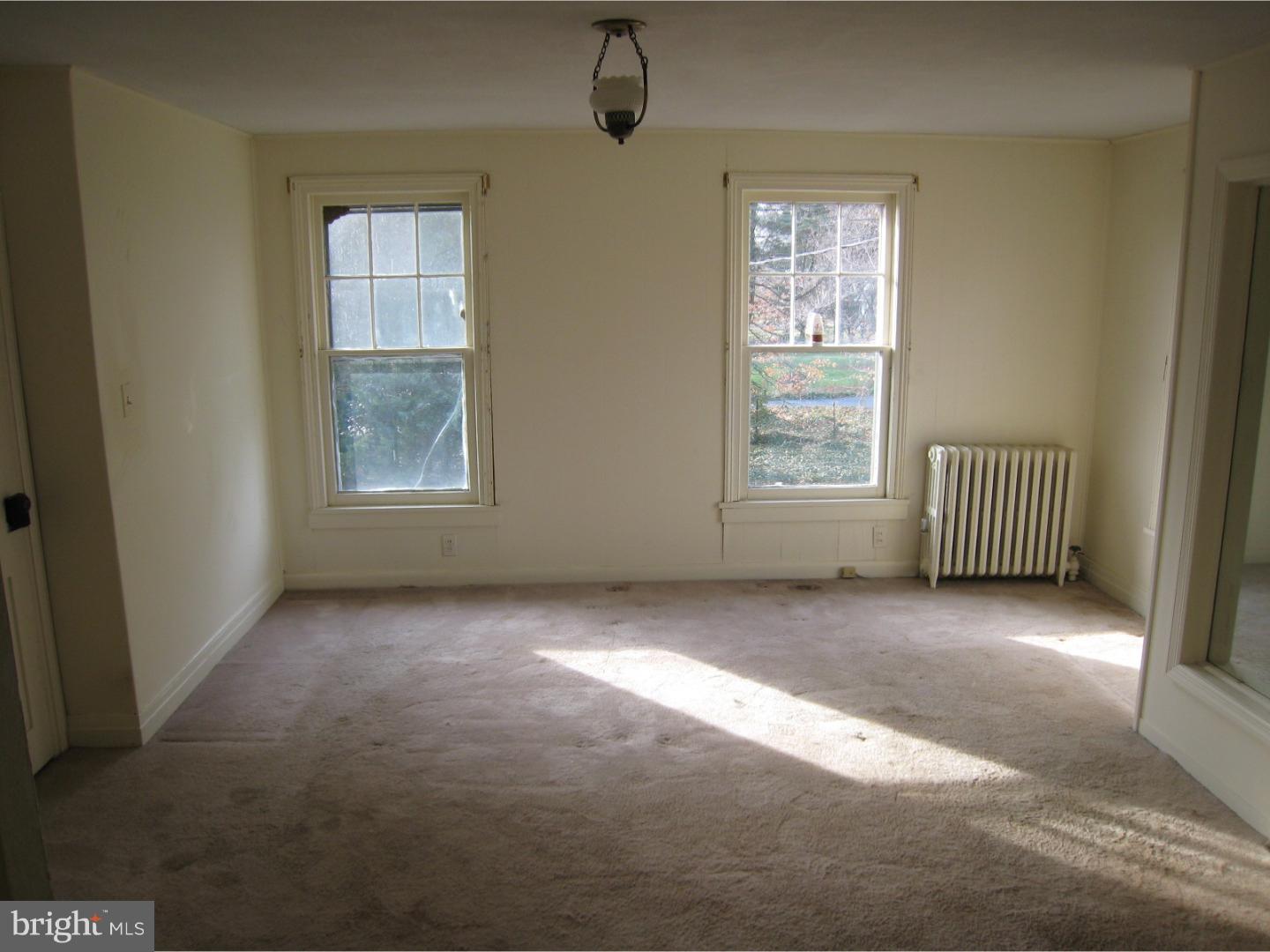 574 Village Road West Princeton Junction, NJ 08550 - Photo 10 of 15