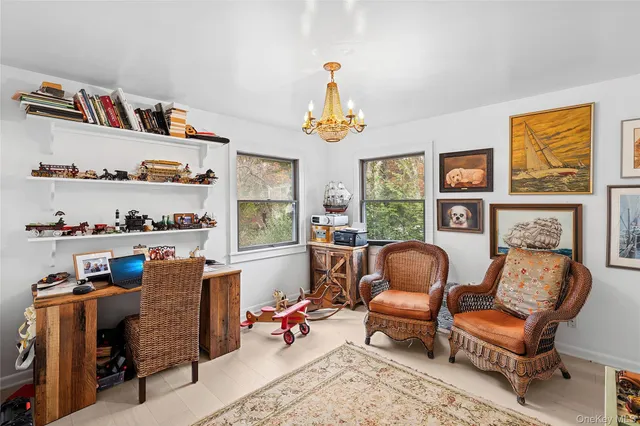 $1,295,000 | 13 Willow Shade Lane, East Quogue, NY 11942