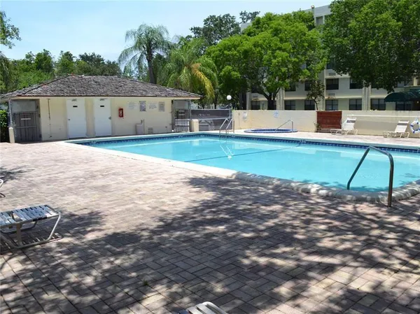 $1,300 | 2401 Riverside Drive, Unit 308, Coral Springs, FL 33065