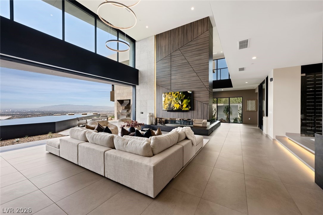 12 Chisel Crest Court Henderson, NV 89012 - Photo 21 of 96