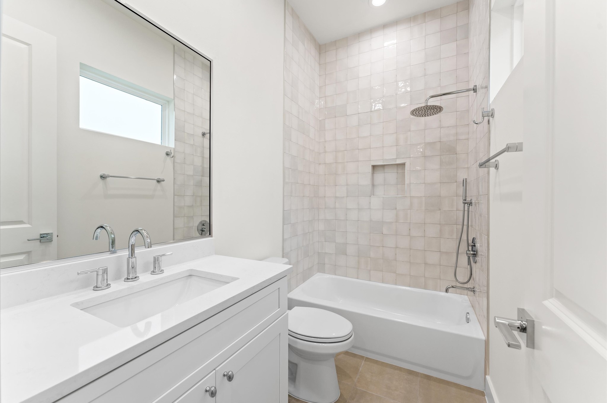 4403 Feagan Street Houston, TX 77007 - Photo 33 of 40 a bathroom with a sink toilet and shower