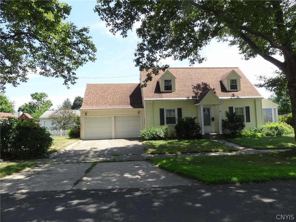 142 Willumae Drive Syracuse, NY 13208 - Photo 1 of 1
