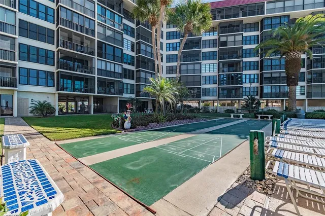 $4,500 | 18304 Gulf Boulevard, Unit 504, Redington Shores, FL 33708