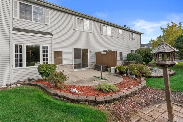 $265,000 | 3482 West Sycamore Street, Franklin, WI 53132