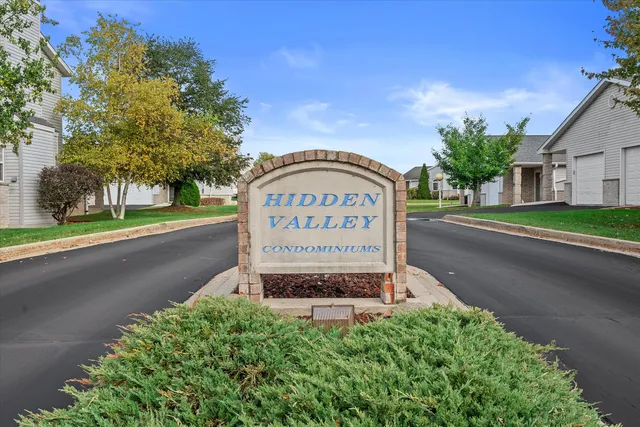 $265,000 | 3482 West Sycamore Street, Franklin, WI 53132