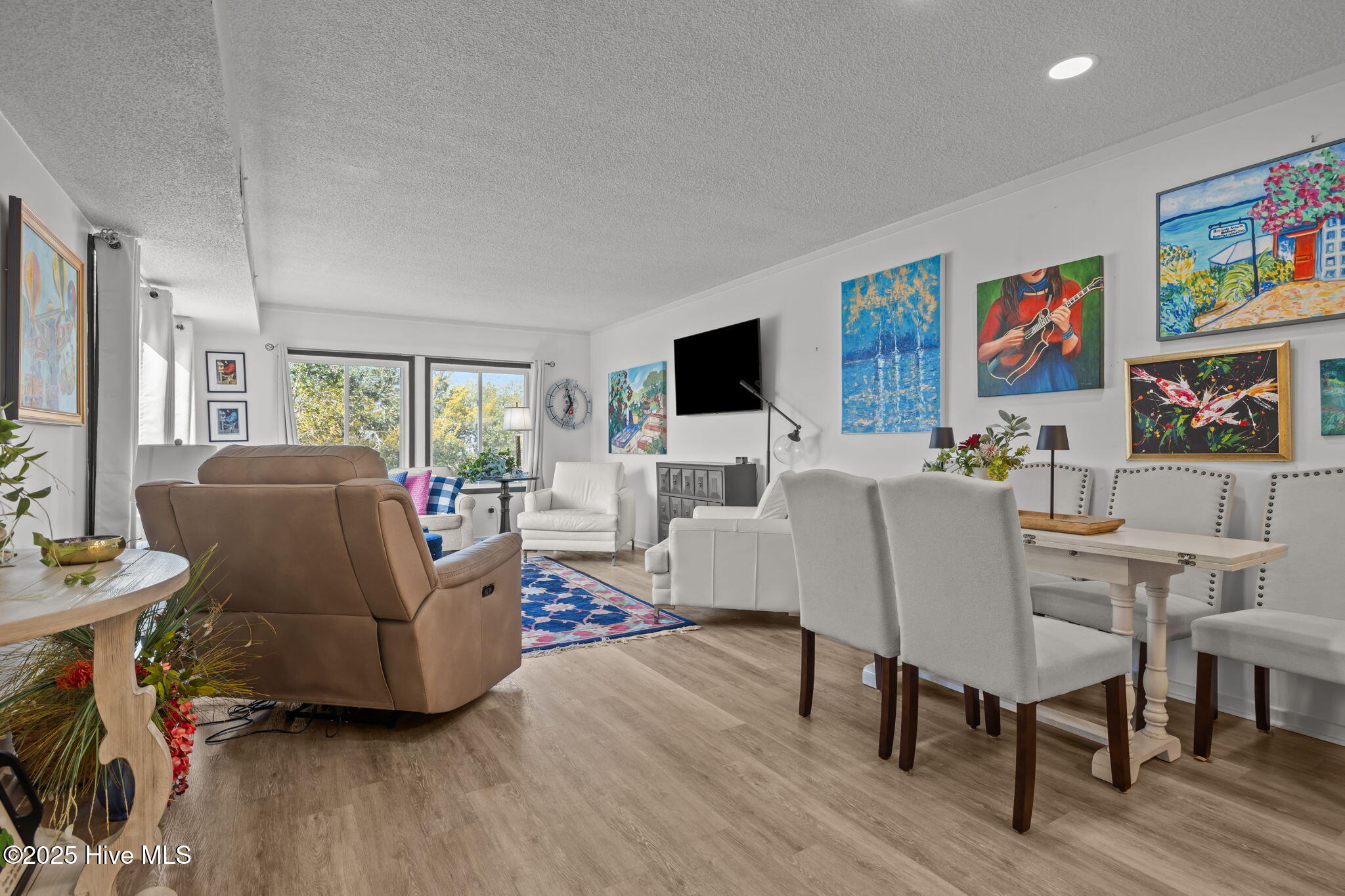 650 Salter Path Road, Unit 303 Pine Knoll Shores, NC 28512 - Photo 4 of 48 Dining/Living