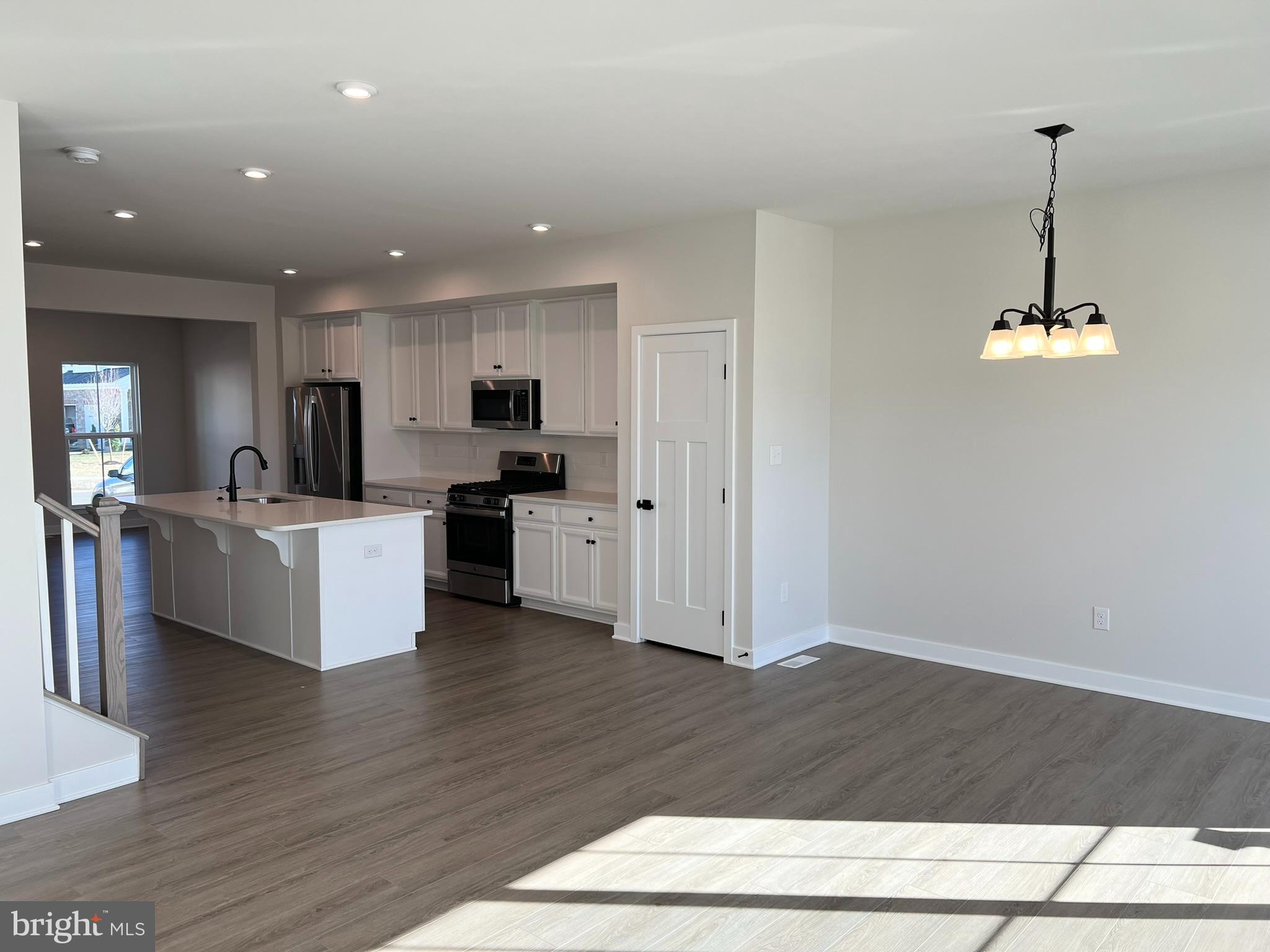 16 Cinnamon Ln Mount Mount Laurel, NJ 08054 - Photo 7 of 29