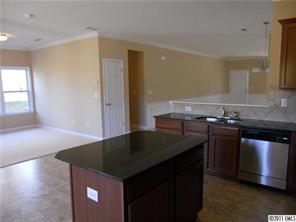 9919 Fernspray Road Charlotte, NC 28215 - Photo 9 of 15 Gallery Image 9