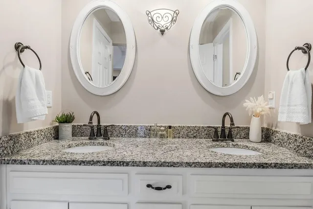 $360,000 | 514 Southwest Raintree Drive, Lee's Summit, MO 64082