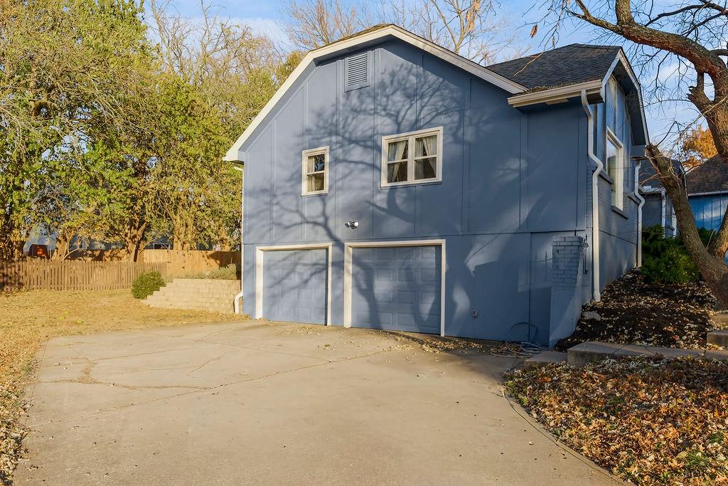 514 Southwest Raintree Drive Lee's Summit, MO 64082 - Photo 28 of 41