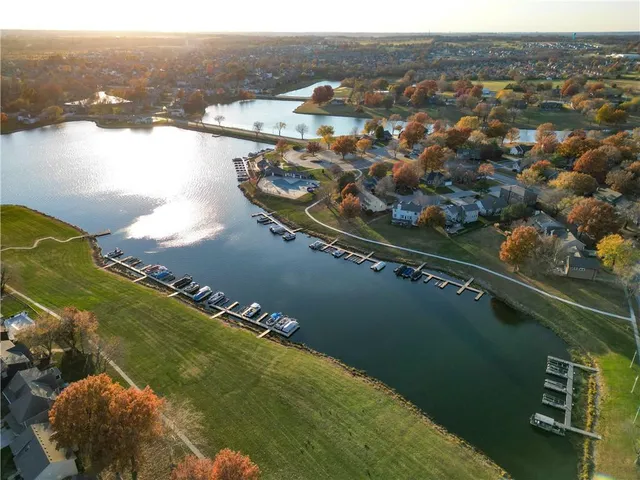 $360,000 | 514 Southwest Raintree Drive, Lee's Summit, MO 64082