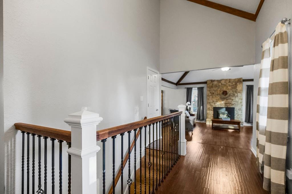 514 Southwest Raintree Drive Lee's Summit, MO 64082 - Photo 7 of 41