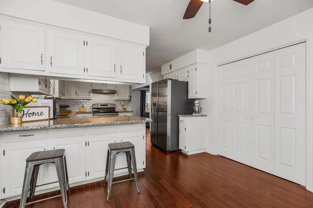 514 Southwest Raintree Drive Lee's Summit, MO 64082 - Photo 10 of 41