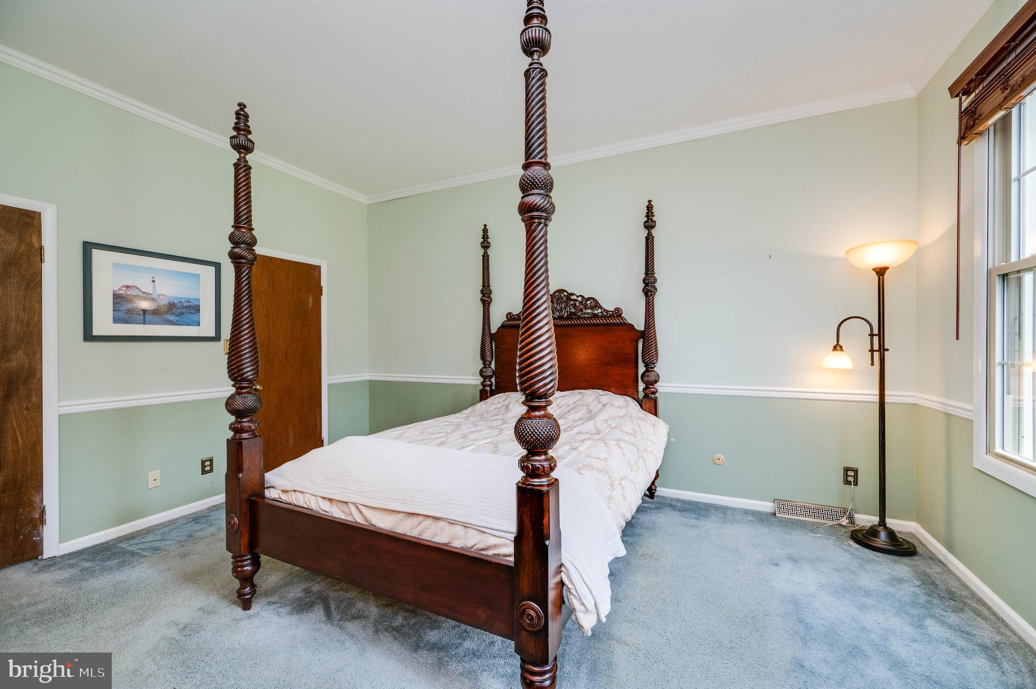 4 Nassau Circle Reading, PA 19607 - Photo 17 of 23 a bedroom with bed and a window
