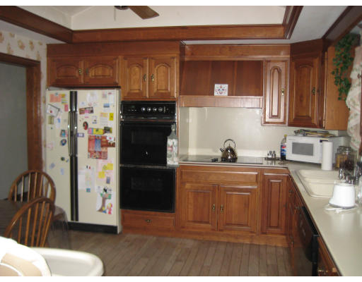 192 Harrington Road Waltham, MA 02452 - Photo 5 of 16 Gallery Image 5