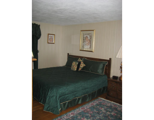 192 Harrington Road Waltham, MA 02452 - Photo 8 of 16 Gallery Image 8