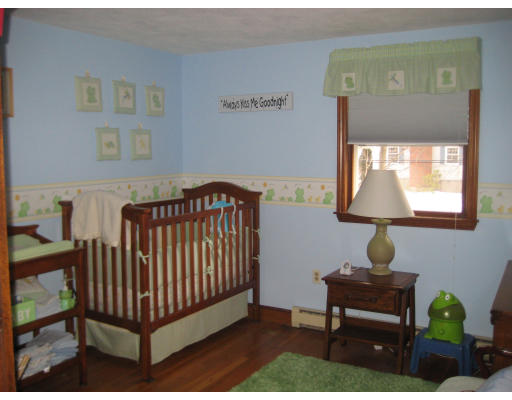 192 Harrington Road Waltham, MA 02452 - Photo 9 of 16 Gallery Image 9