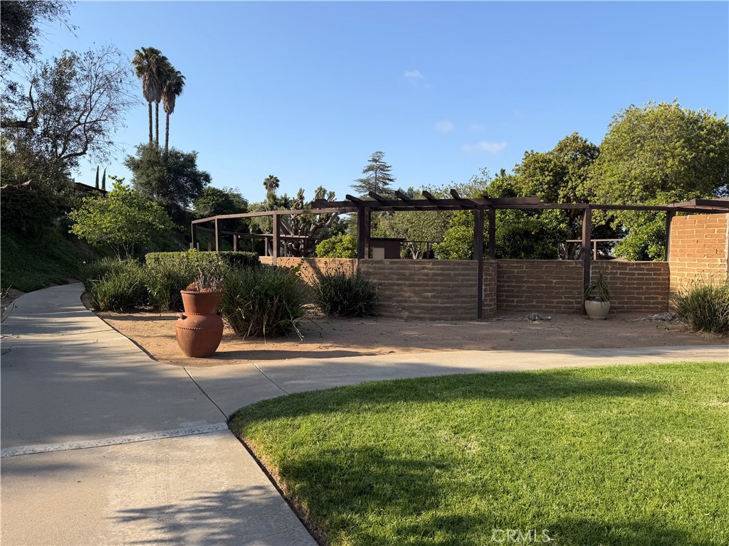 3252 Vía Altamira Fallbrook, CA 92028 - Photo 41 of 48
