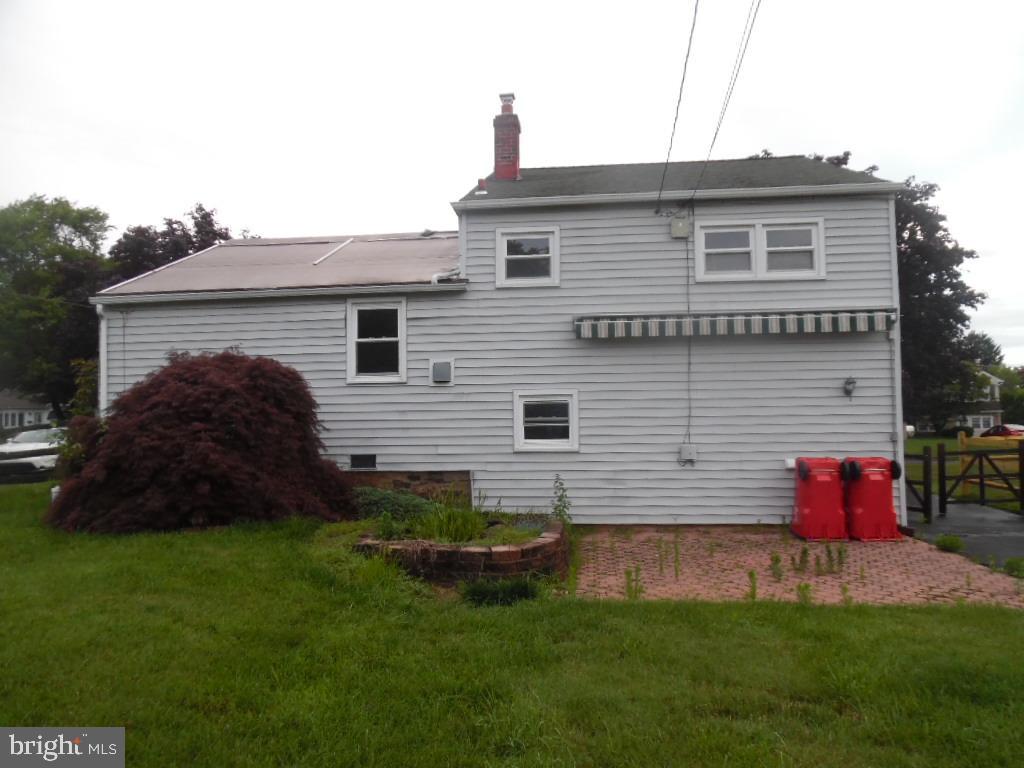 1002 Riviera Road Warminster, PA 18974 - Photo 17 of 26