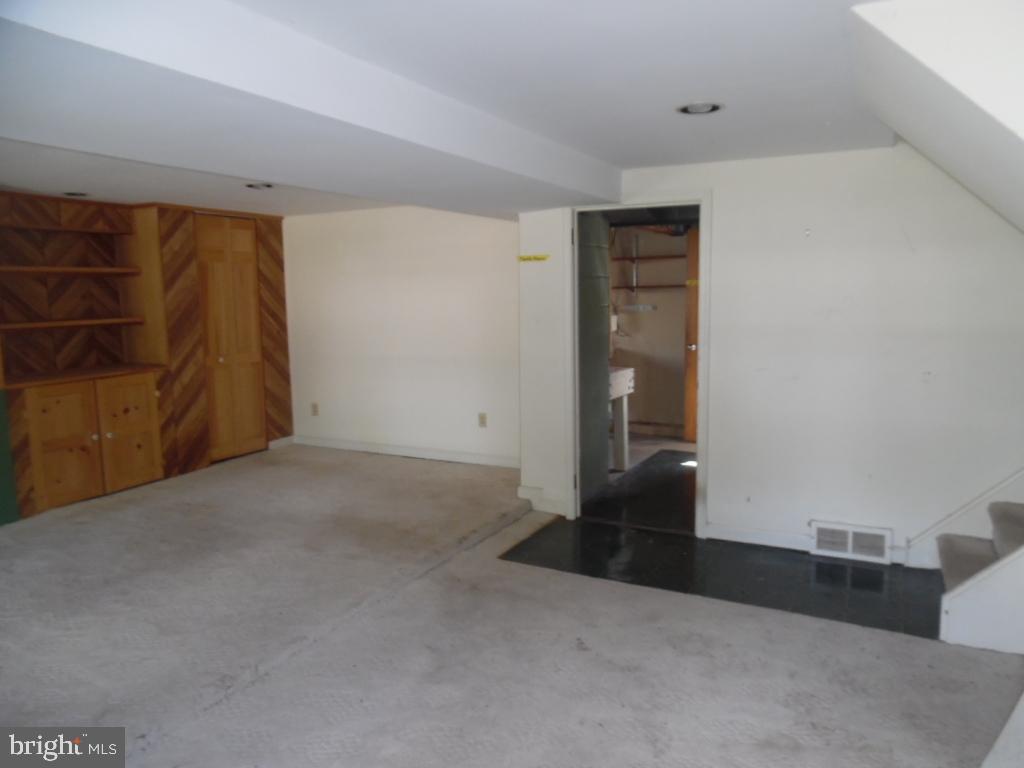 1002 Riviera Road Warminster, PA 18974 - Photo 25 of 26