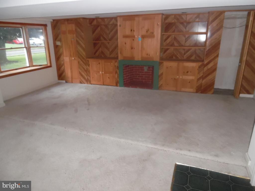 1002 Riviera Road Warminster, PA 18974 - Photo 8 of 26