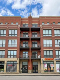 $375,000 | 2700 North Halsted Street, Unit 310, Chicago, IL 60614
