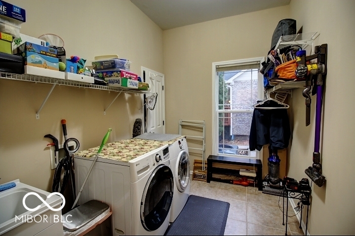 10526 Proposal Pointe Way Fishers, IN 46040 - Photo 19 of 24