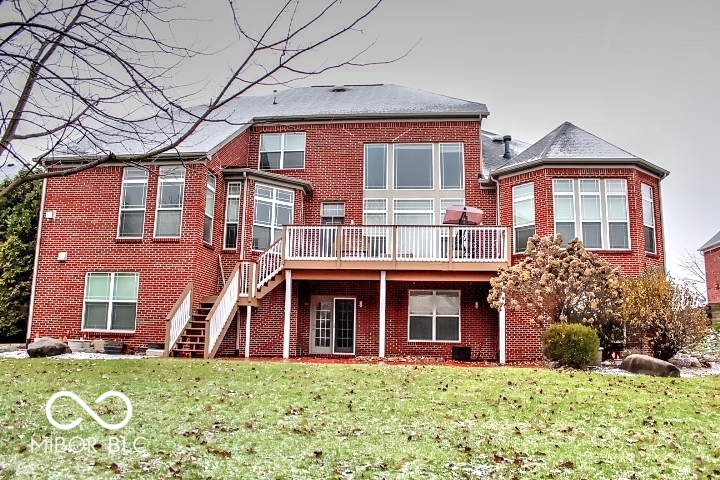 10526 Proposal Pointe Way Fishers, IN 46040 - Photo 2 of 24