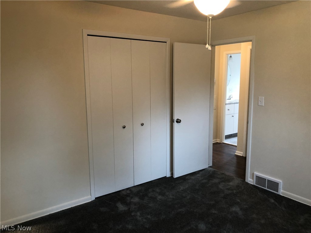 1116 Monarch Road Cleveland, OH 44121 - Photo 21 of 35