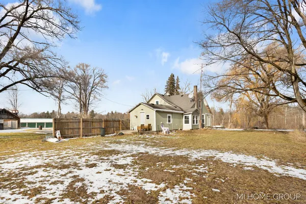 $269,000 | 20449 West Howard City-Edmore, Howard City, MI 49329