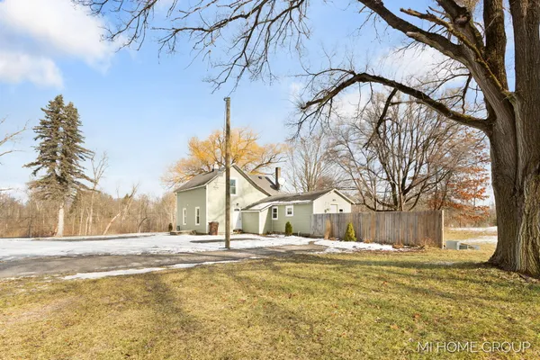 $269,000 | 20449 West Howard City-Edmore, Howard City, MI 49329