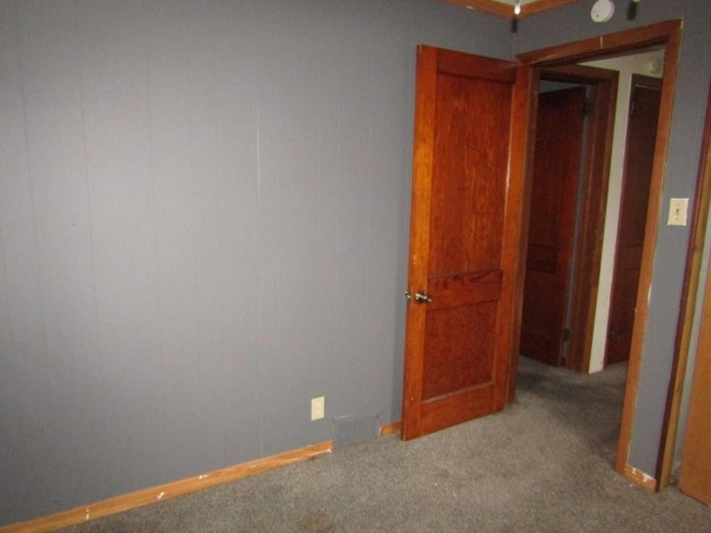 247 Conson Road Pittsburgh, PA 15227 - Photo 16 of 27