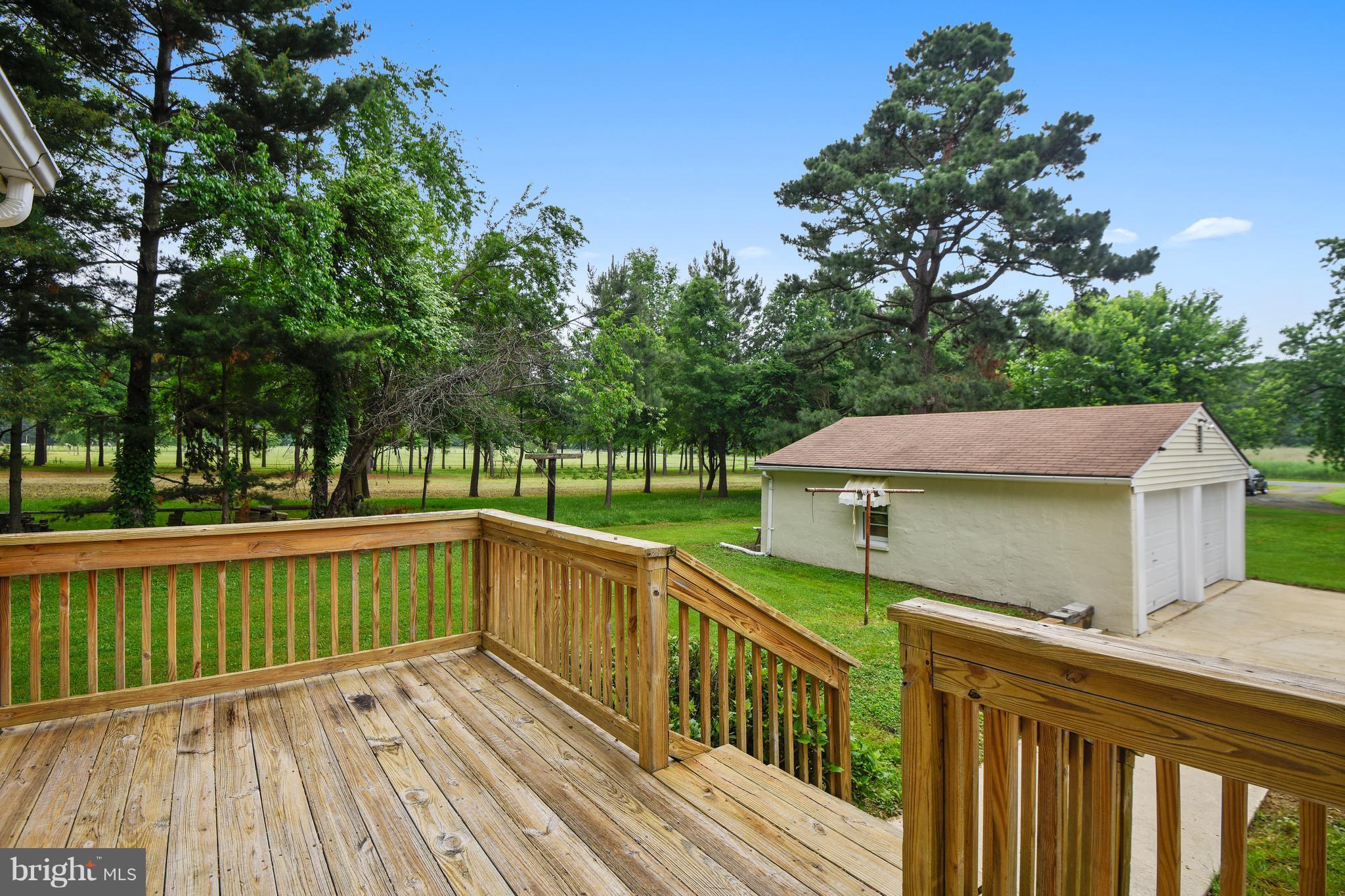 102 Little Jean Road Stevensville, MD 21666 - Photo 22 of 30 Rear Deck and Garage