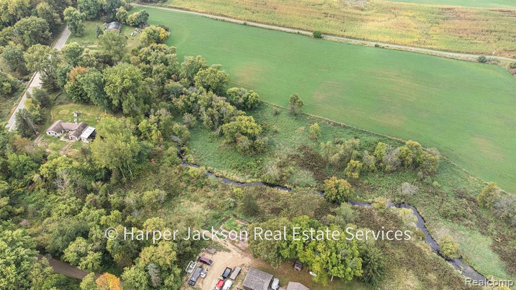 5621 Beard Road Byron, MI 48418 - Photo 24 of 34
