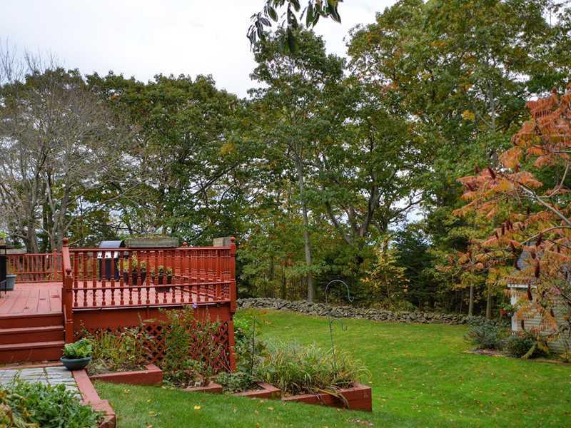 12 Hunts Point Road Cape Elizabeth, ME 04107 - Photo 3 of 15 Yard/Garden.