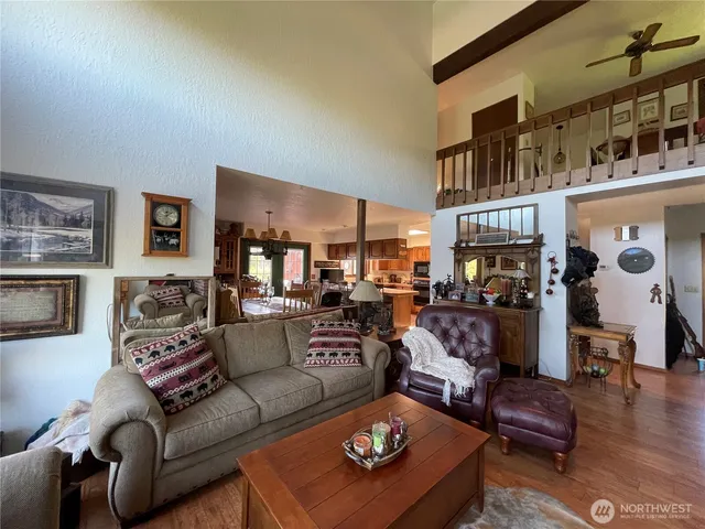 $675,000 | 14 Hahn Road, Omak, WA 98841